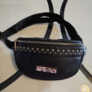 Marc New York  Fanny Pack Bag Black Andrew Marc